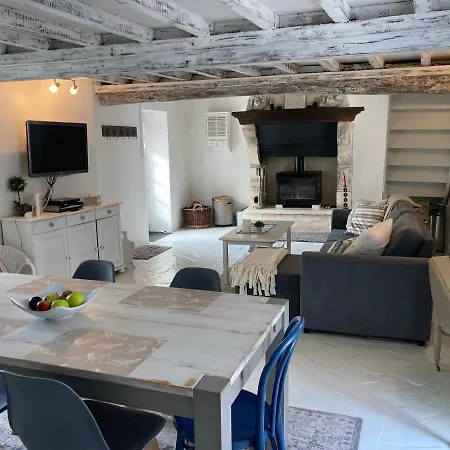 بيت للعطل La Lezardiere